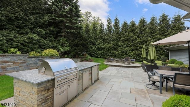 1091 Minisink Way, Westfield Town, NJ 07090