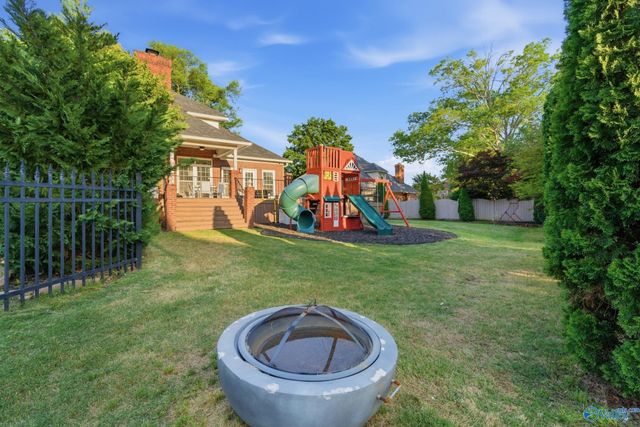 3000 Hampton Cove Way SE, Owens Cross Roads, AL 35763