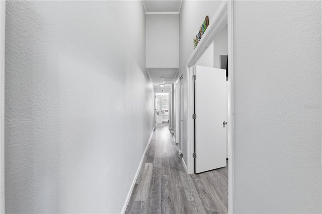 429 KENSINGTON LAKE CIRCLE, Brandon, FL 33511