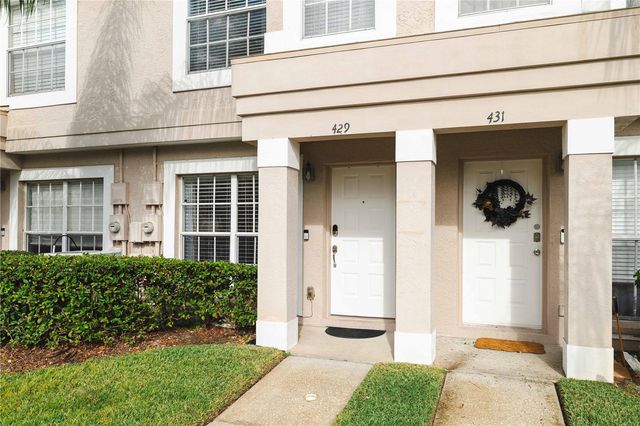 429 KENSINGTON LAKE CIRCLE, Brandon, FL 33511