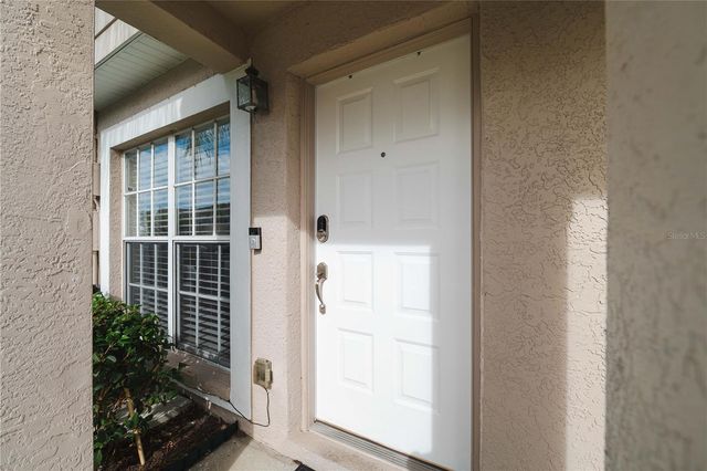 429 KENSINGTON LAKE CIRCLE, Brandon, FL 33511