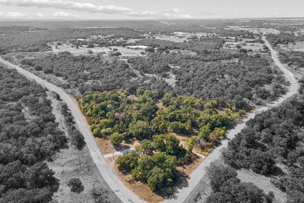 620 Pershing Road, Mineral Wells, TX 76067