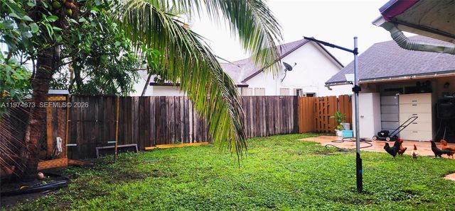 7707 SW 8th St 0, North Lauderdale, FL 33068