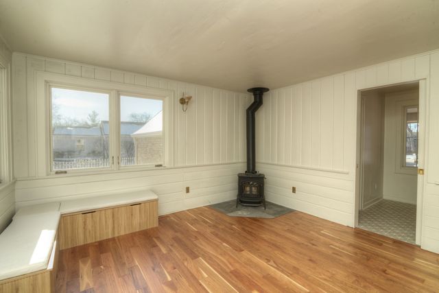 370 S Oriole Trail, Crystal Lake, IL 60014