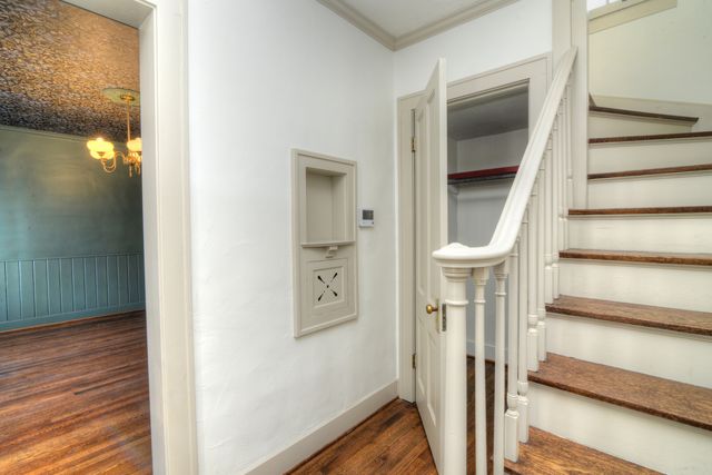 370 S Oriole Trail, Crystal Lake, IL 60014