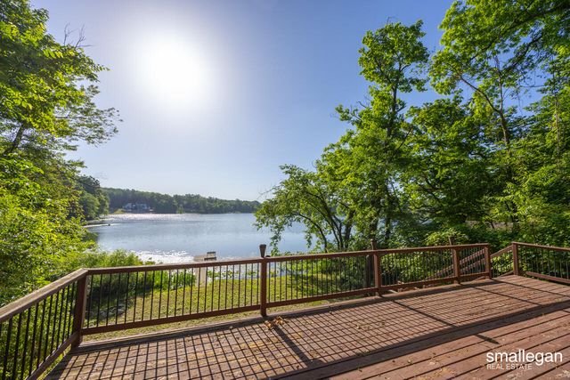 3192 W Sisson Road, Freeport, MI 49325