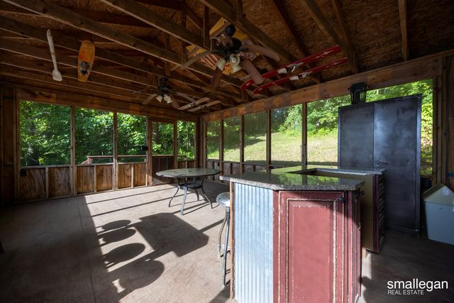 3192 W Sisson Road, Freeport, MI 49325