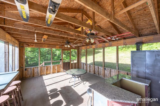 3192 W Sisson Road, Freeport, MI 49325