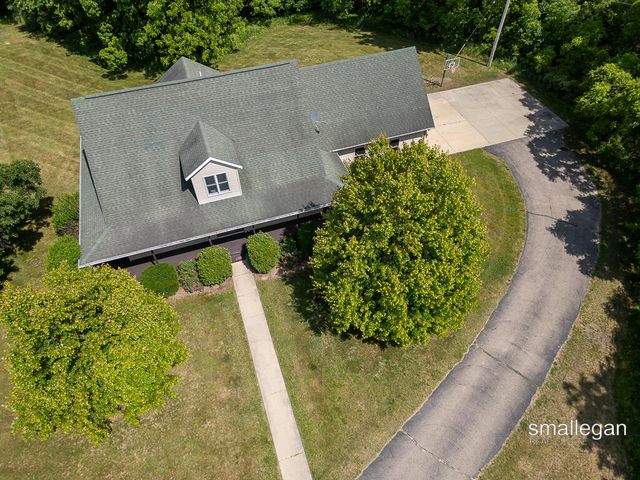 3192 W Sisson Road, Freeport, MI 49325