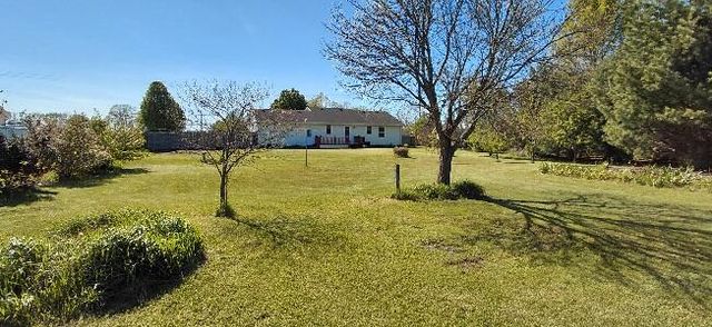 52821 County Road 657, Antwerp Twp, MI 49079