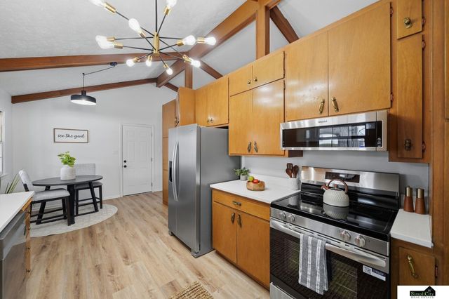 1025 Longwood Drive, Crete, NE 68333