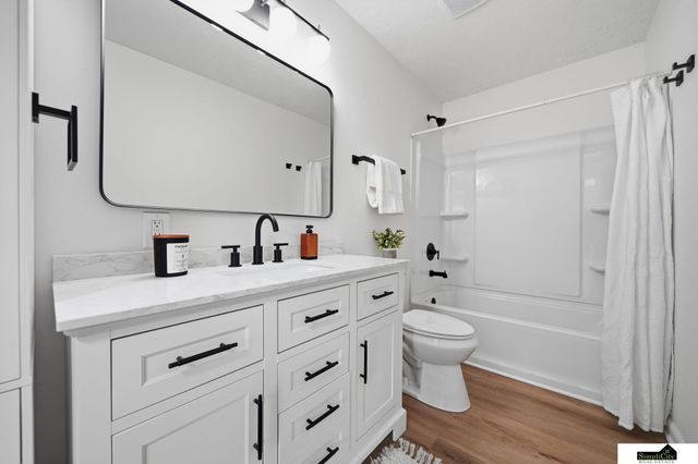 1025 Longwood Drive, Crete, NE 68333