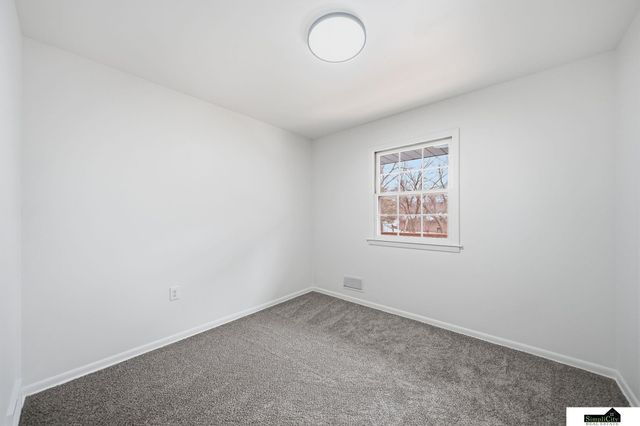 1025 Longwood Drive, Crete, NE 68333