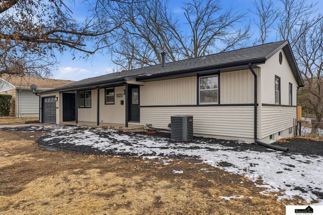 1025 Longwood Drive, Crete, NE 68333