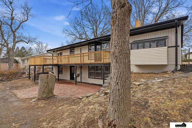 1025 Longwood Drive, Crete, NE 68333