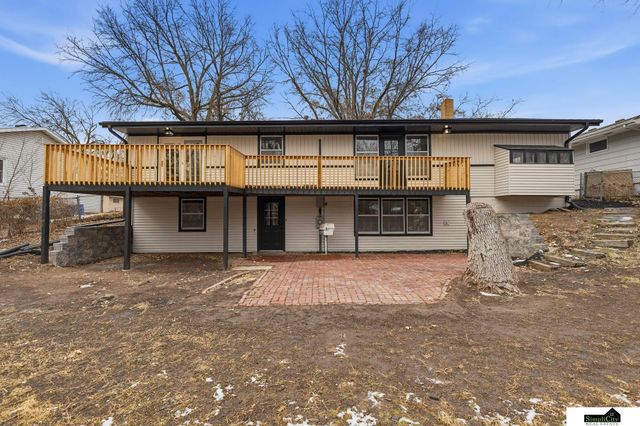 1025 Longwood Drive, Crete, NE 68333