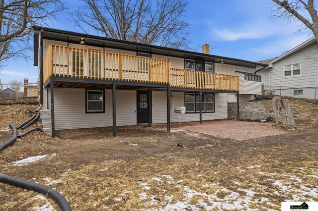 1025 Longwood Drive, Crete, NE 68333