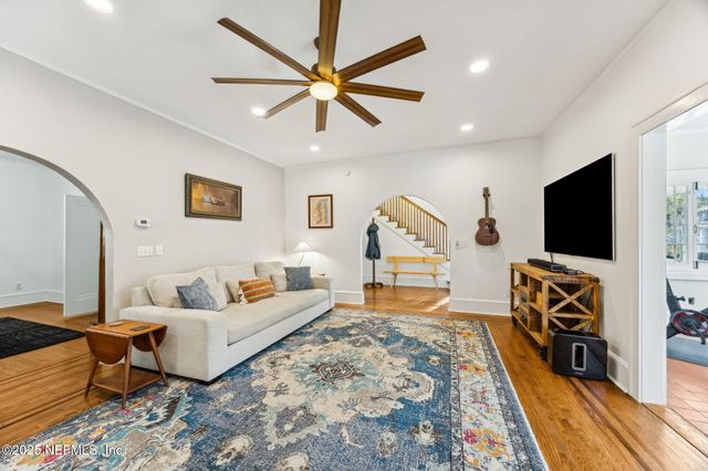 1257 DONALD Street, Jacksonville, FL 32205