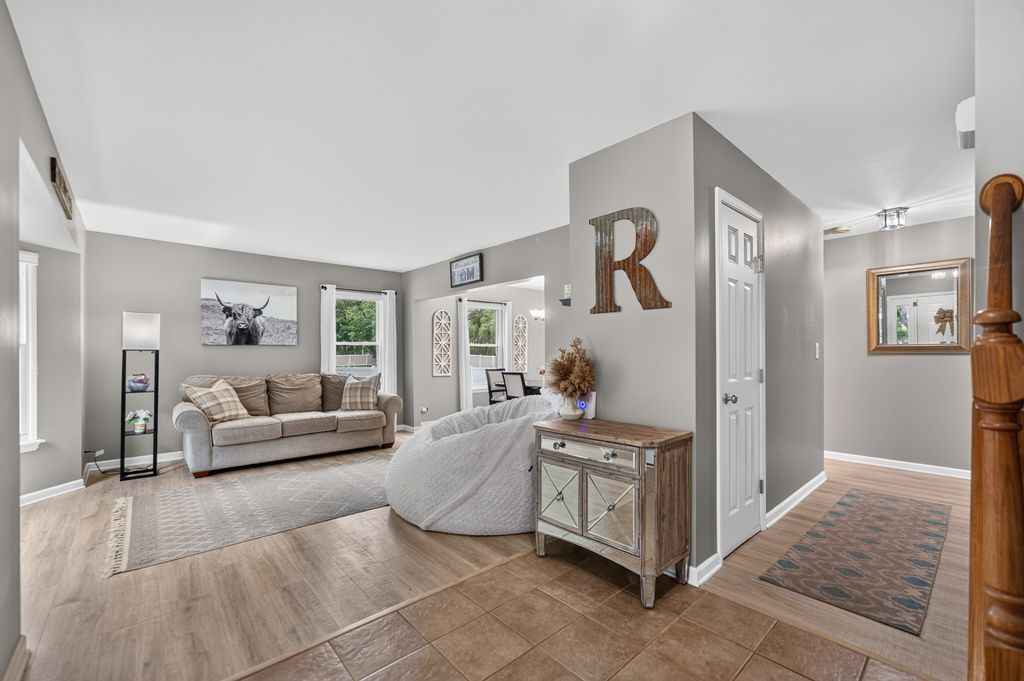1455 Iris Avenue, Carol Stream, IL 60188 — photo 3