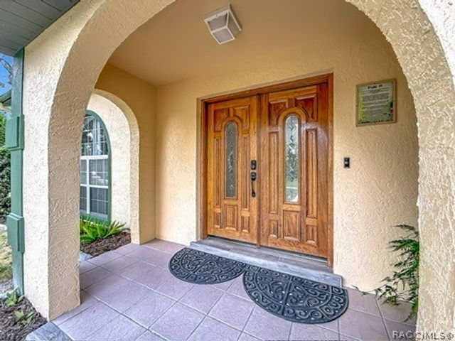 3050 W Blossom Drive, Beverly Hills, FL 34465