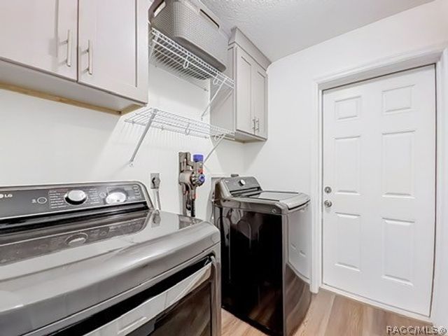 3050 W Blossom Drive, Beverly Hills, FL 34465