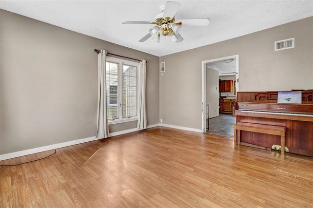 1323 Catherine Avenue, Muskegon, MI 49442