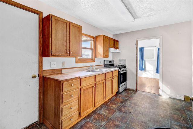 1323 Catherine Avenue, Muskegon, MI 49442