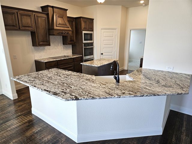 1453 Enloe Road, Howe, TX 75459