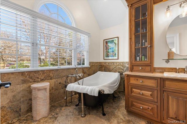 6 Maureen Drive, Mount Sinai, NY 11766