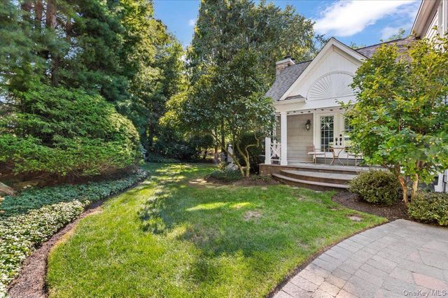 6 Maureen Drive, Mount Sinai, NY 11766