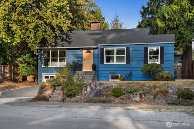 8044 38th Avenue NE, Seattle, WA 98115