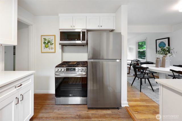 8044 38th Avenue NE, Seattle, WA 98115