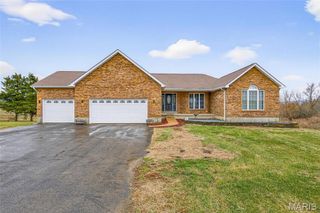6 Annie Lane, Farmington, MO 63640