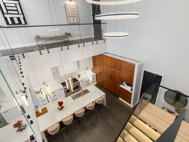 111 S Peoria Street PH03, Chicago, IL 60607