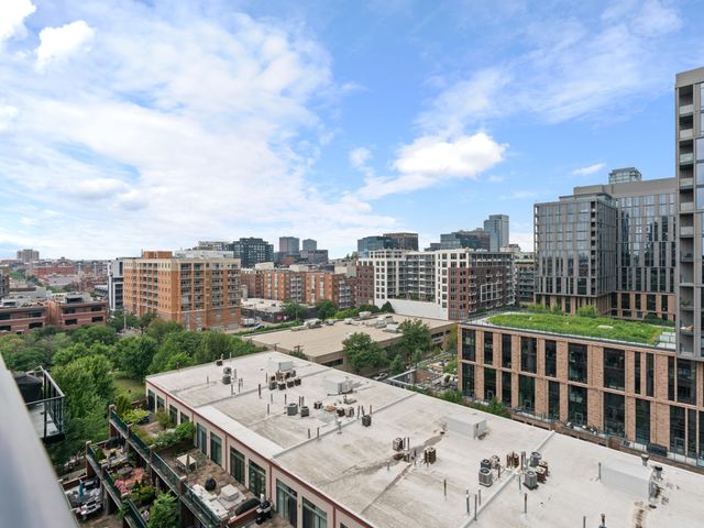 111 S Peoria Street PH03, Chicago, IL 60607