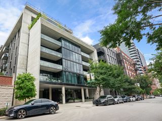 111 S Peoria Street PH03, Chicago, IL 60607