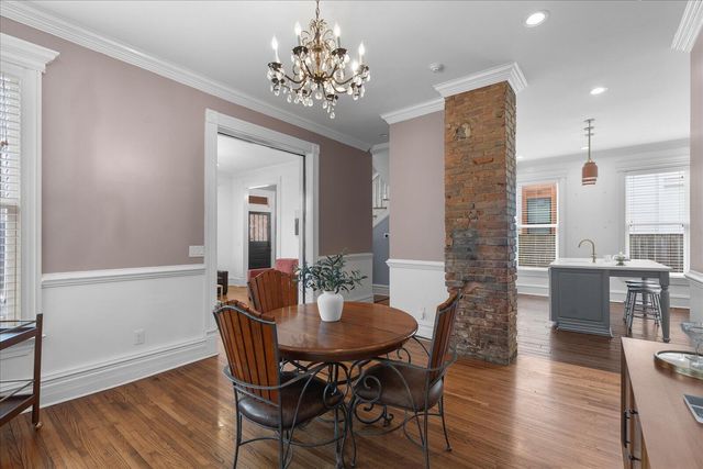 2111 Kirby Avenue, Chattanooga, TN 37404