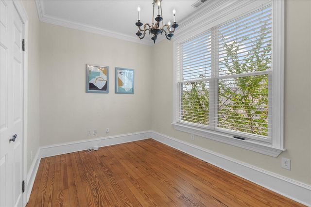 2111 Kirby Avenue, Chattanooga, TN 37404