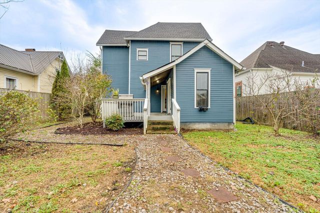 2111 Kirby Avenue, Chattanooga, TN 37404