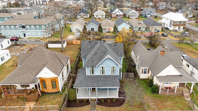 2111 Kirby Avenue, Chattanooga, TN 37404