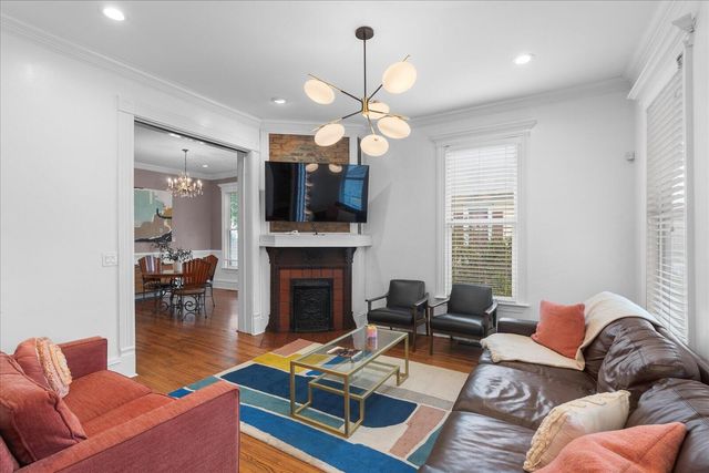 2111 Kirby Avenue, Chattanooga, TN 37404