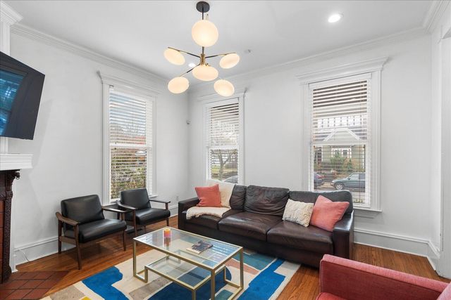 2111 Kirby Avenue, Chattanooga, TN 37404