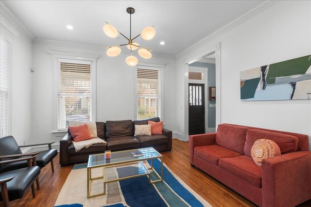 2111 Kirby Avenue, Chattanooga, TN 37404