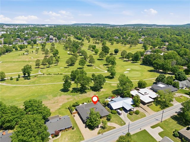 506 W Lakeview Drive, Springdale, AR 72764