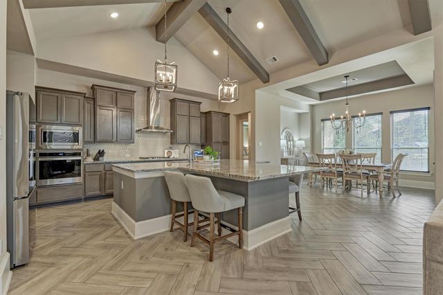 362 Cadence Hills Drive, Conroe, TX 77318