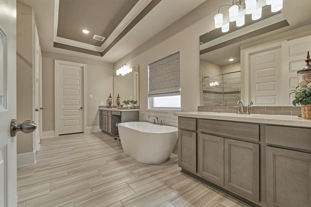 362 Cadence Hills Drive, Conroe, TX 77318