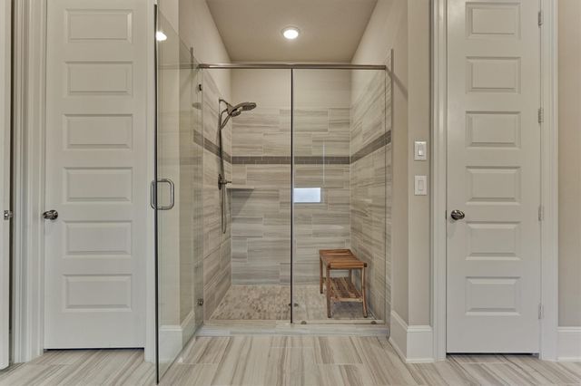 362 Cadence Hills Drive, Conroe, TX 77318