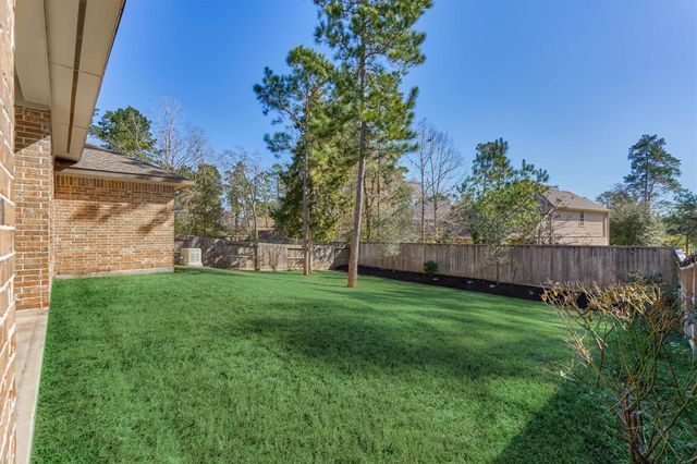 362 Cadence Hills Drive, Conroe, TX 77318