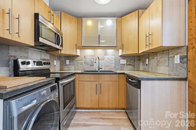 638 Chipley Avenue 7, Charlotte, NC 28205