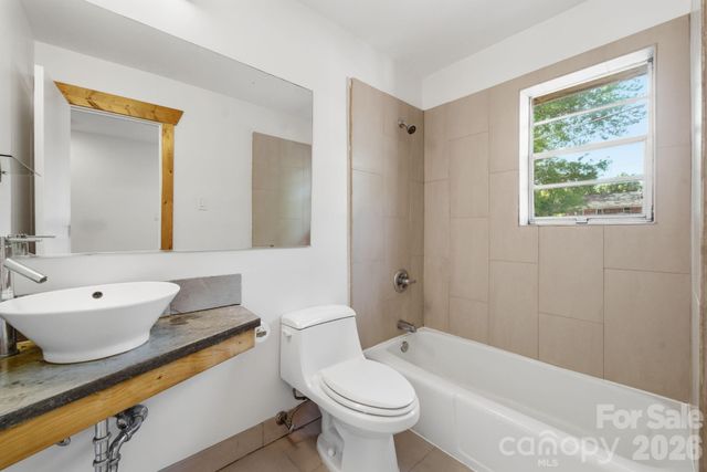 638 Chipley Avenue 7, Charlotte, NC 28205